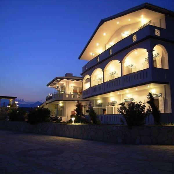 Gogas Palace Aparthotel Ammoudia Ngoại thất bức ảnh