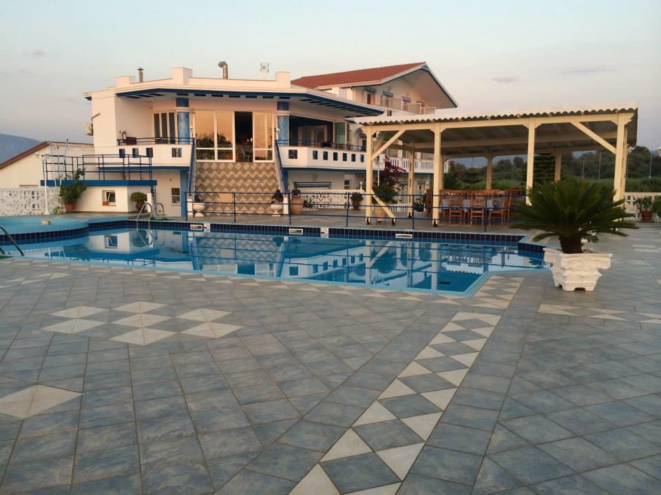 Gogas Palace Aparthotel Ammoudia Ngoại thất bức ảnh
