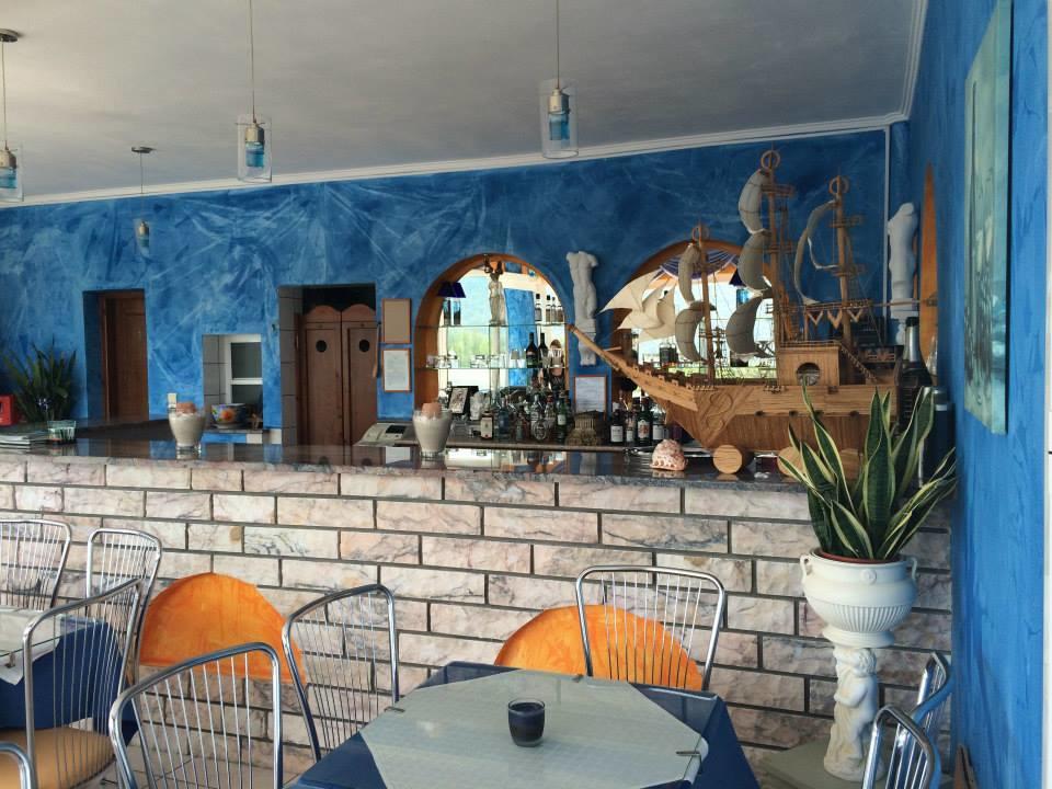 Gogas Palace Aparthotel Ammoudia Ngoại thất bức ảnh